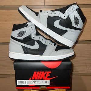 Air Jordan Retro 1 Shadow 2.0 Size 8.5